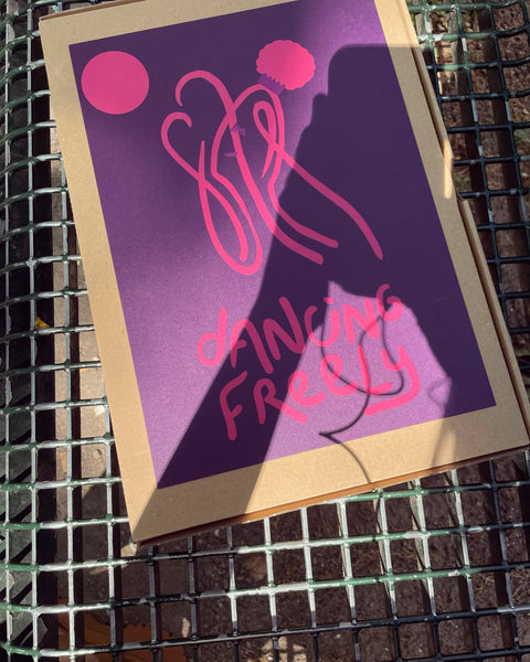 Dancing Freely print - purple